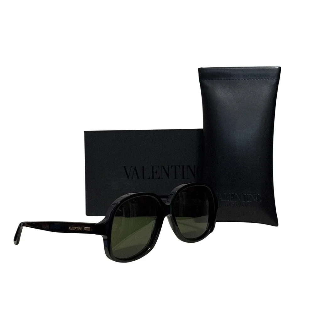 NWOT Valentino VLS 177 Black Oversized Square Sunglasses‎ Unisex Luxury